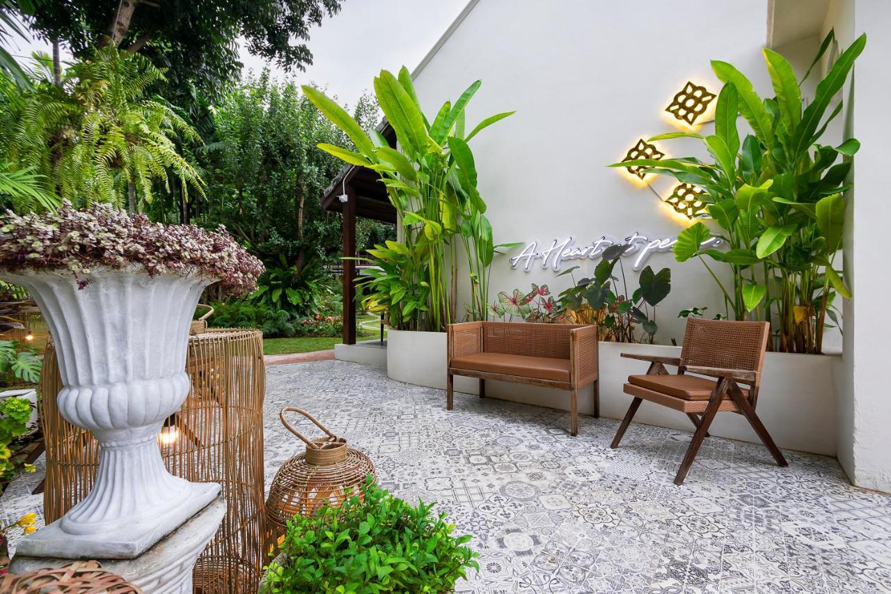 Ratchapruek Lanna Boutique Hotel Chiang Mai Exterior foto